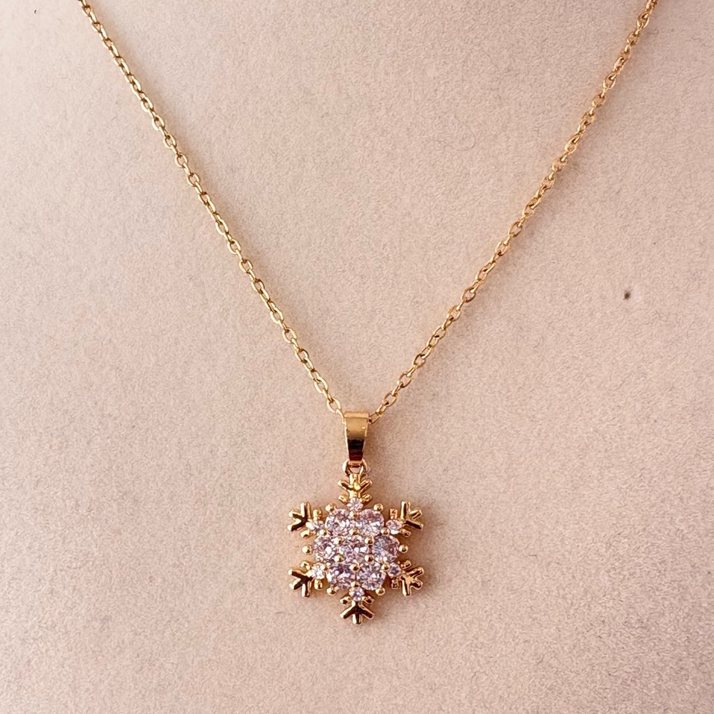 Stainless Steel Cubic‎ Zirconia Snowflake Pendant Necklace